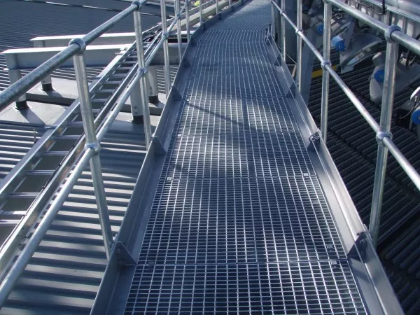Irin Be Walkway