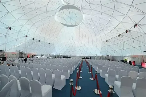 Idaduro Dome aranse Hall